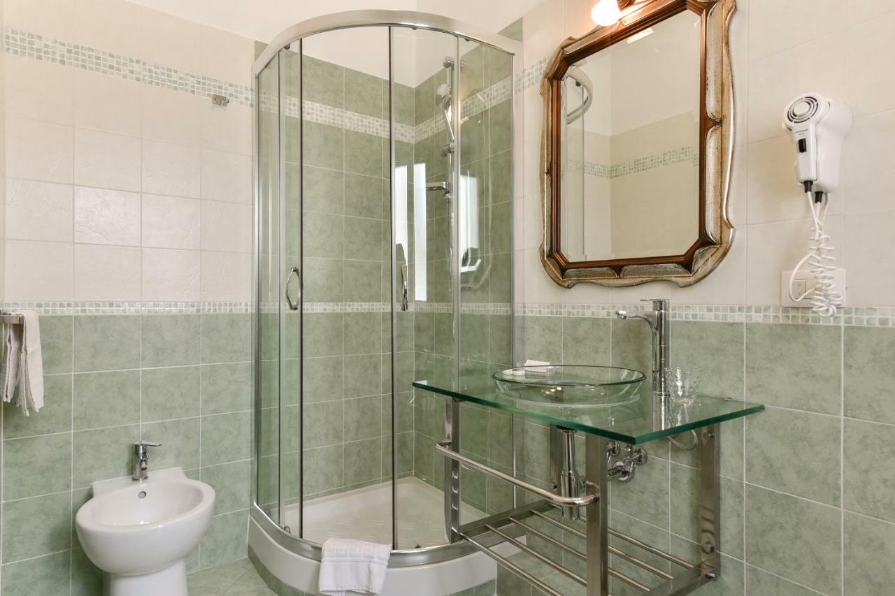 Guest house Domus Bella 3*